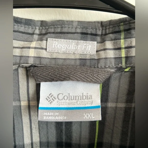 Columbia Men’s Regular Fit button-up shirt Size XXL - Picture 3 of 5